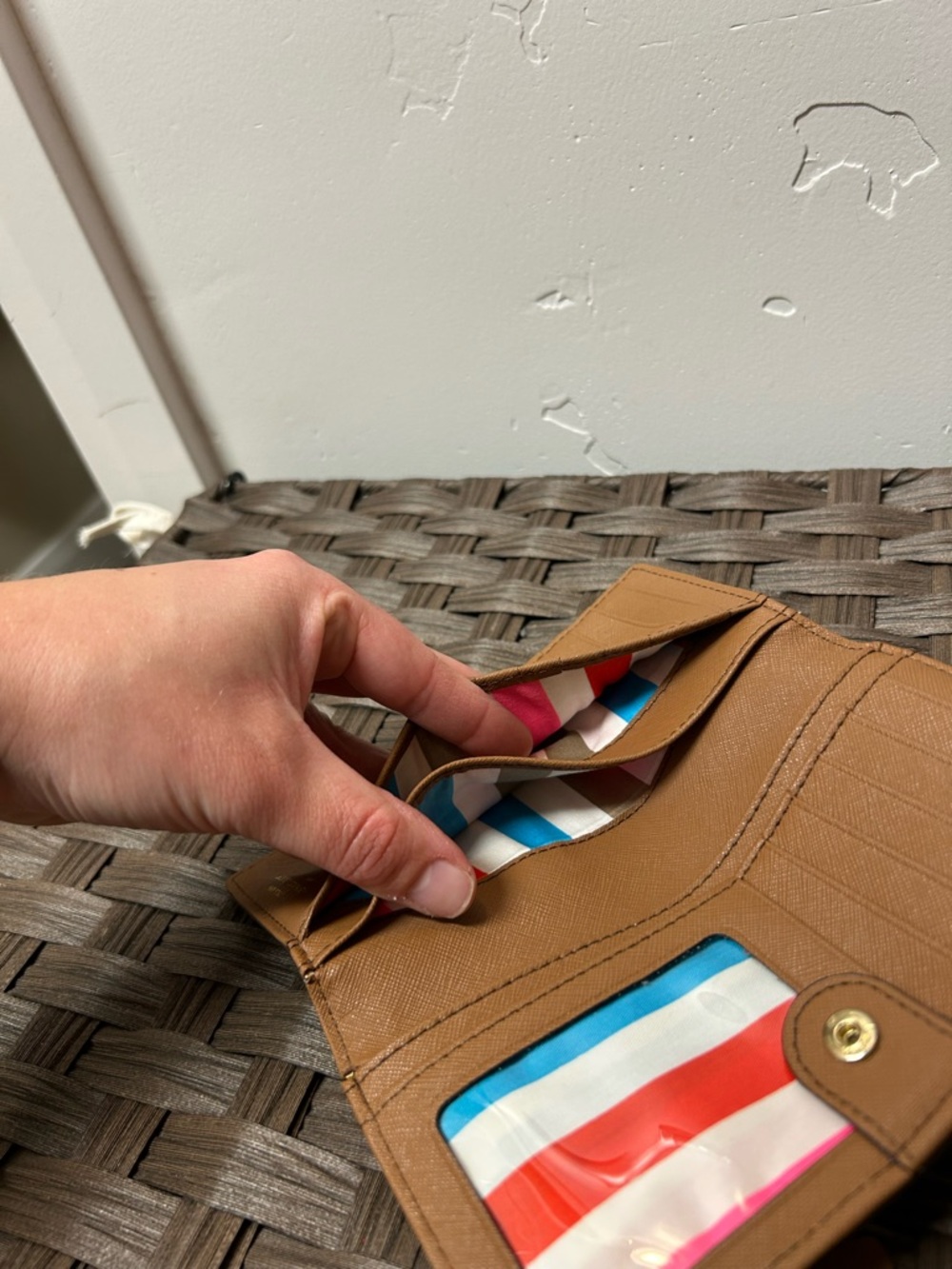Kate Spade Wallet - Picture 5 of 8